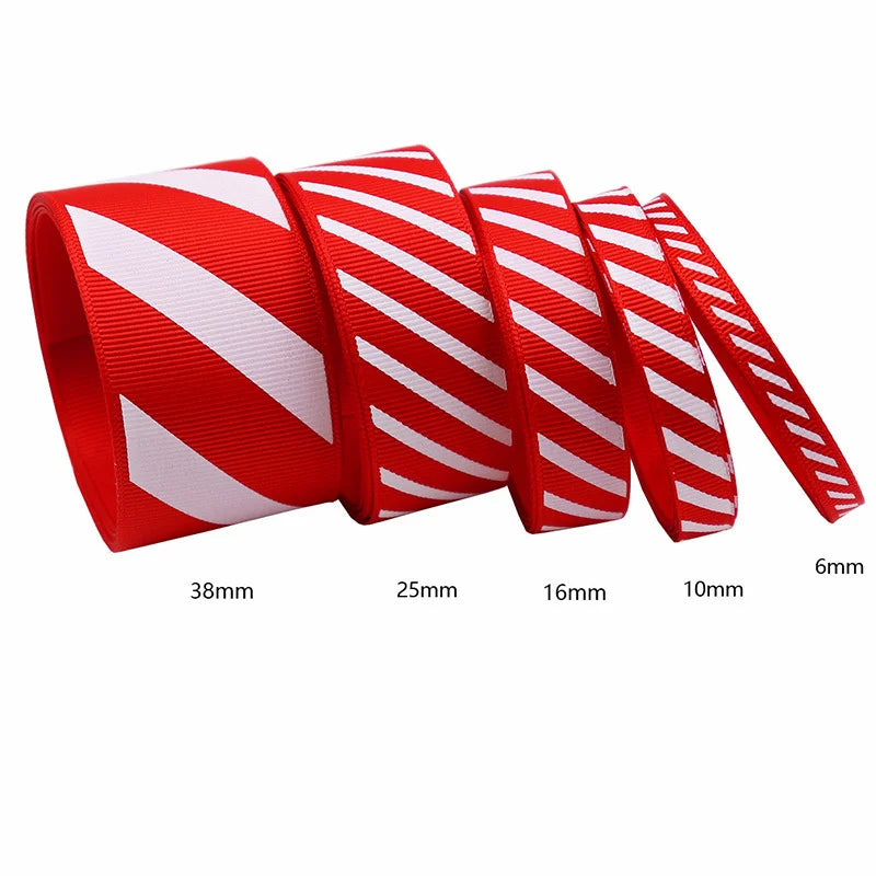 Kerst cadeauverpakking rood wit lint voor geschenken en decoratie