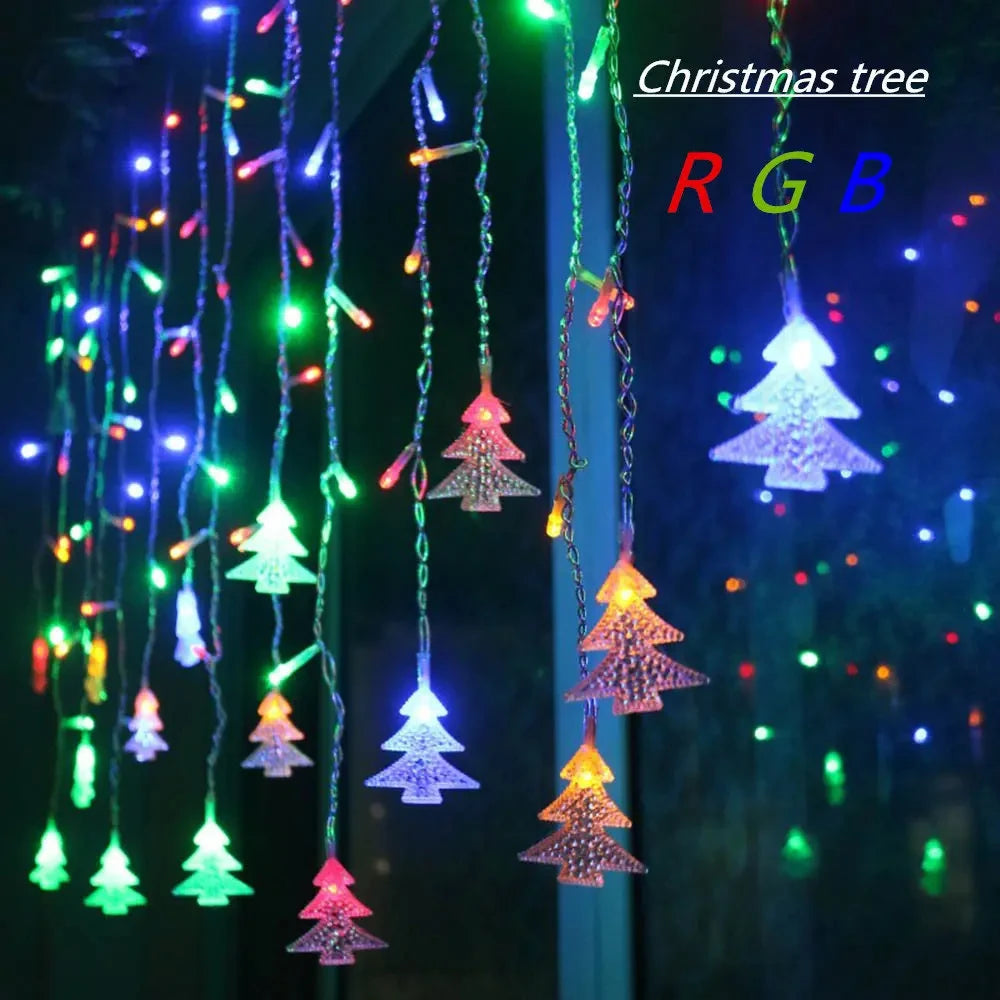 Kerst lichtgordijn met LED verlichting met Kerstboompjes voor feestelijke sfeer - koppelbaar