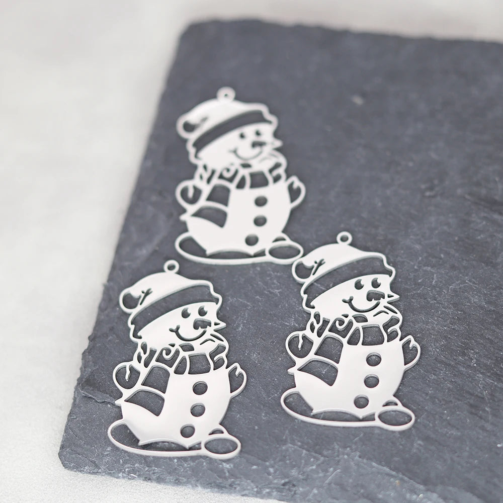 Kerst hangers sneeuwvlok rendier, bel, Kerstboom, Kerstman en meer – vele varianten - 3 stuks