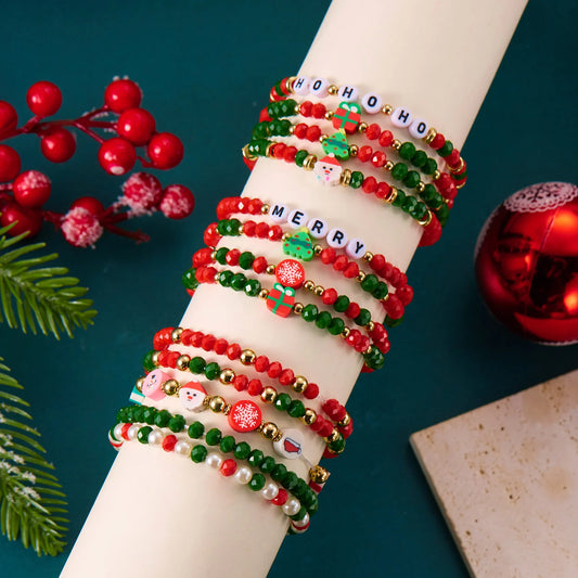 Kerst armband met rendier, sneeuwvlok en kralen bedels voor dames en meisjes