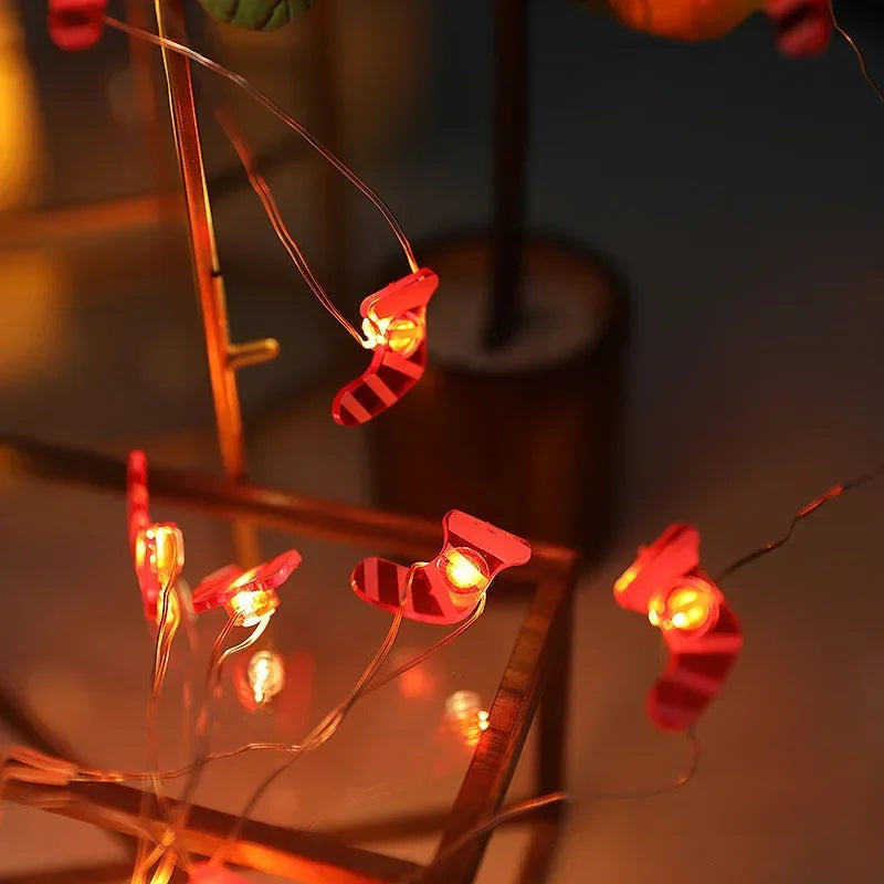 Verlichte Kerst slinger met Kerstman en Sneeuwpop LED lichtsnoer voor feestelijke decoratie