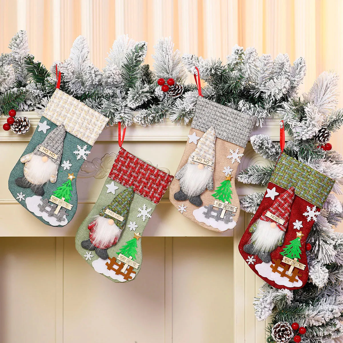Kerstsok met Grote Capaciteit en Kerstman Pop – Sfeervolle Decoratie