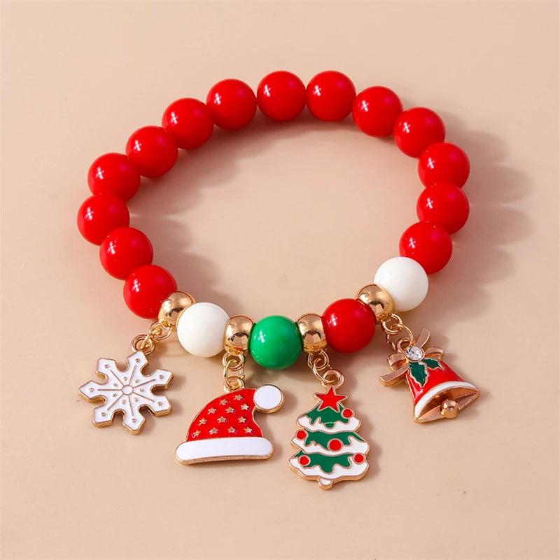 Kerst armband met kralen, rendier en kerstboom bedels voor dames