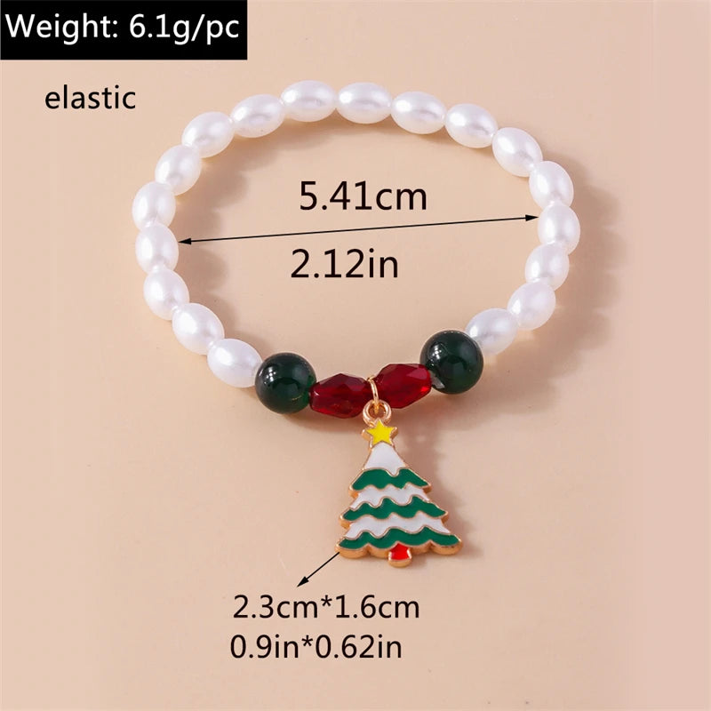 Kerst armband met kralen, rendier en kerstboom bedels voor dames