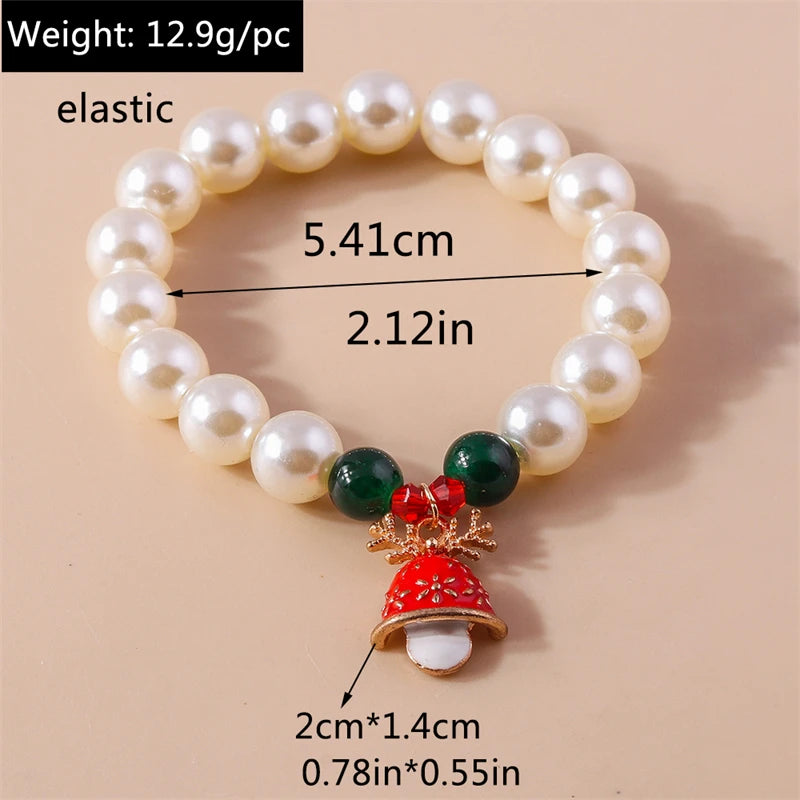 Kerst armband met kralen, rendier en kerstboom bedels voor dames