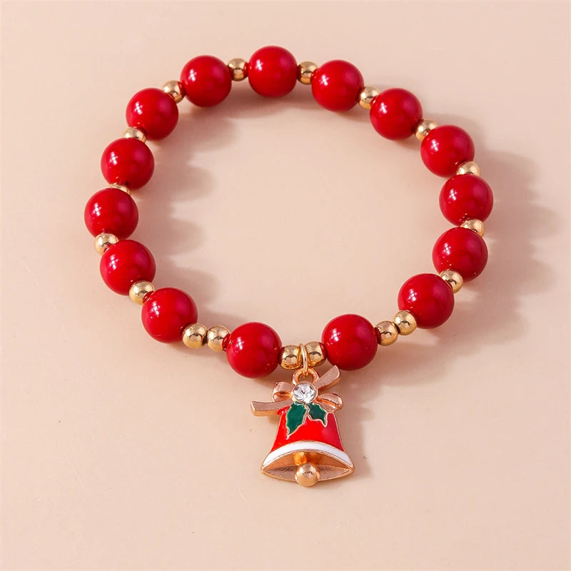 Kerst armband met kralen, rendier en kerstboom bedels voor dames