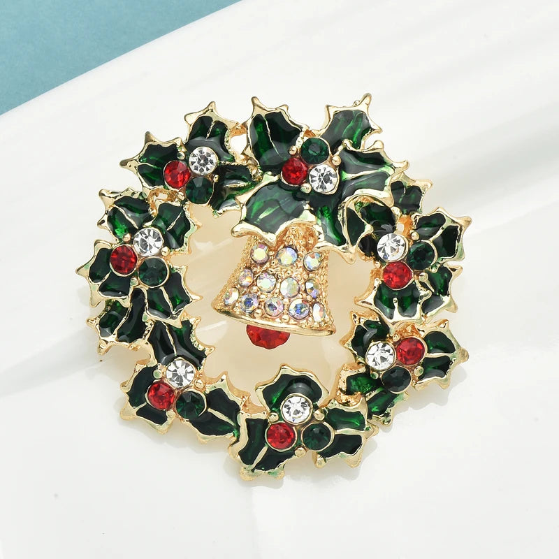 Broche Kerst | Feestelijke Krans met Klokje en Strass Steentjes