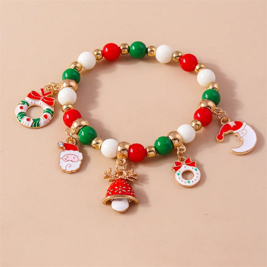 Kerst armband met kralen, rendier en kerstboom bedels voor dames