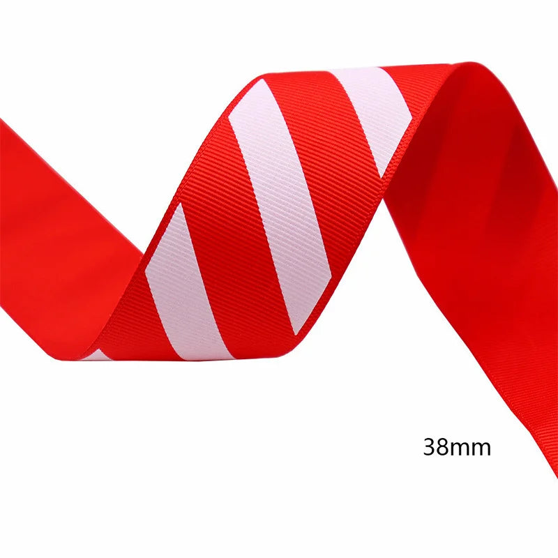 Kerst cadeauverpakking rood wit lint voor geschenken en decoratie