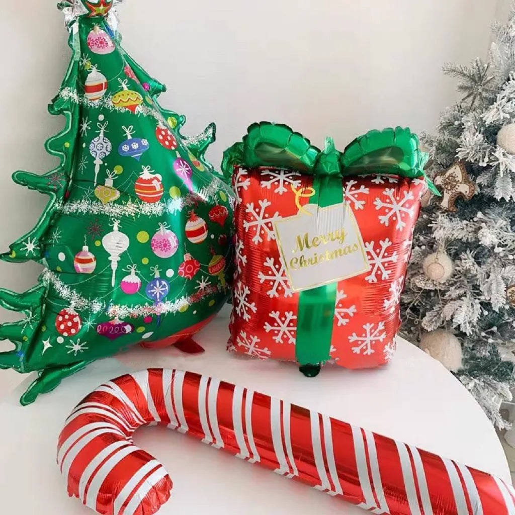 Opblaasbare kerstballonnen set met rendier, sneeuwpop en kerstboom