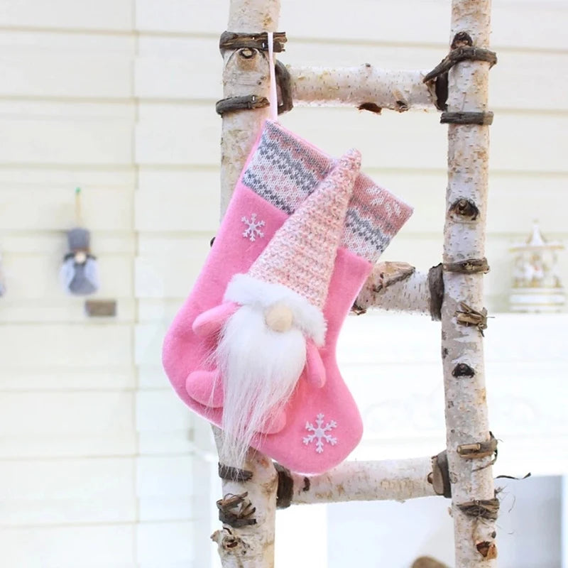 Kerstsok decoratief kabouter pop roze – feestelijke hangende kerstsok