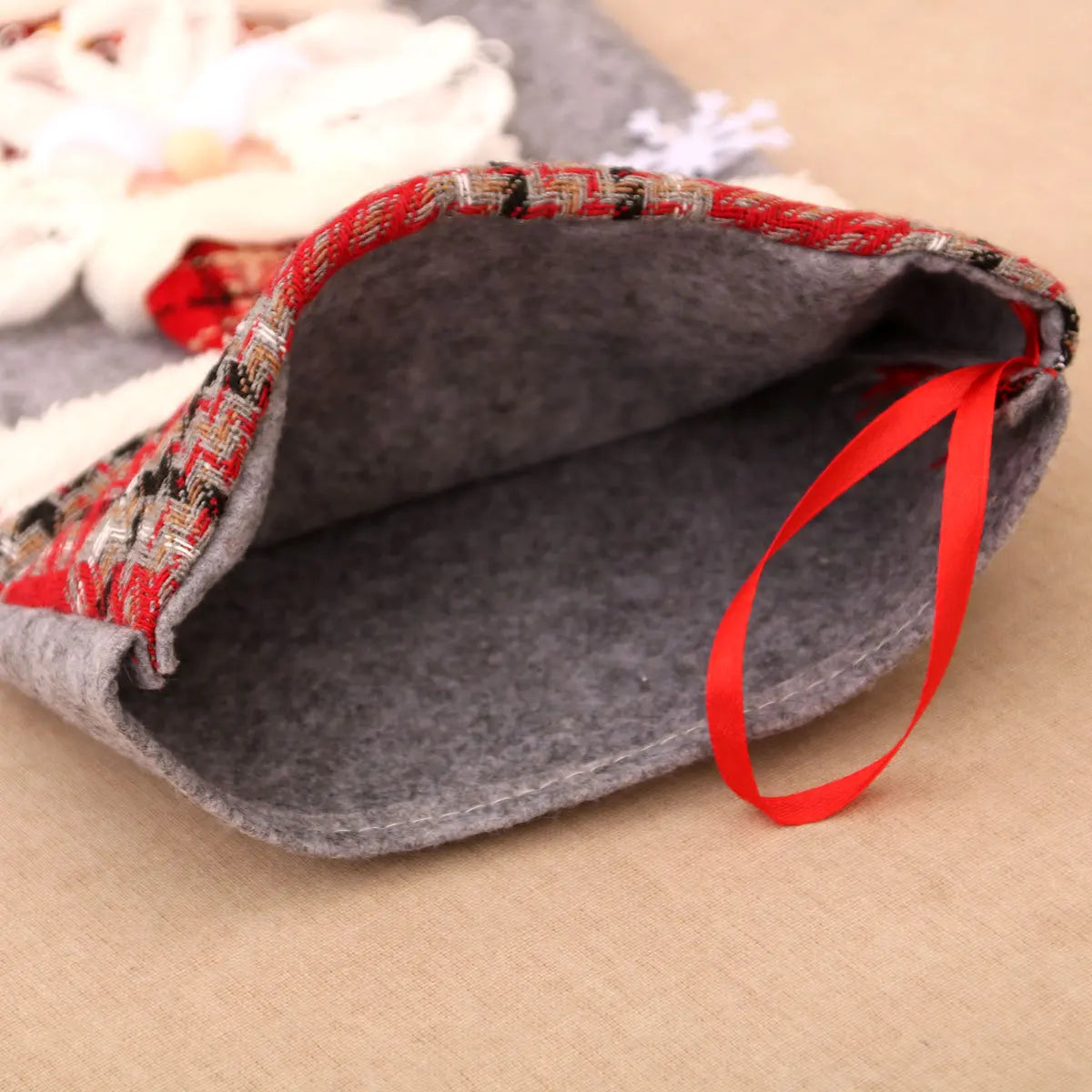 Kerstsok grote maat met rendier, kerstman en sneeuwpop – feestelijke decoratie voor het hele gezin