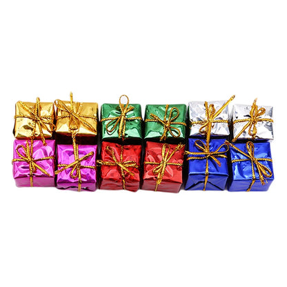 Kersthanger Set van 12 Mini Cadeaudoosjes in Verschillende Kleuren