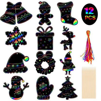 Krastekeningen Kerstset – 12 Magische Regenboog Ornamenten