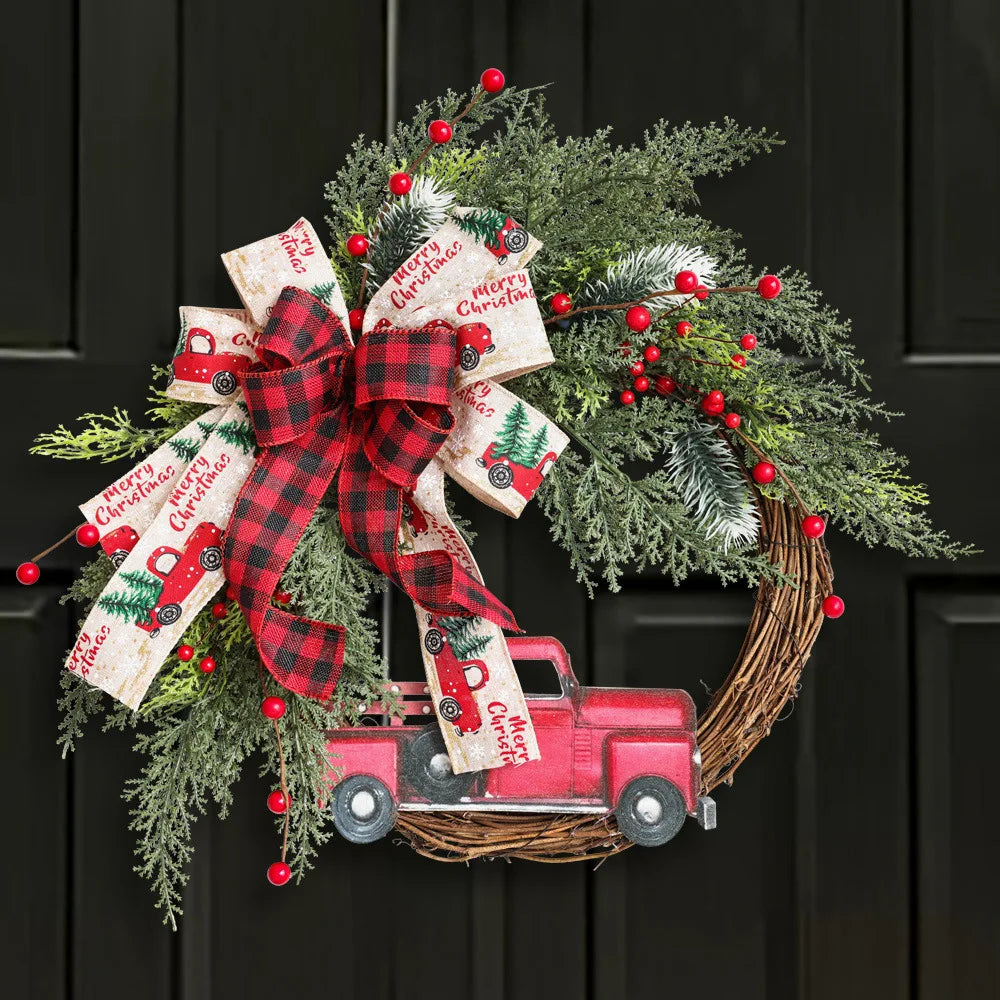 Kerst krans vintage rode truck met dennenappels en wintergroene accenten