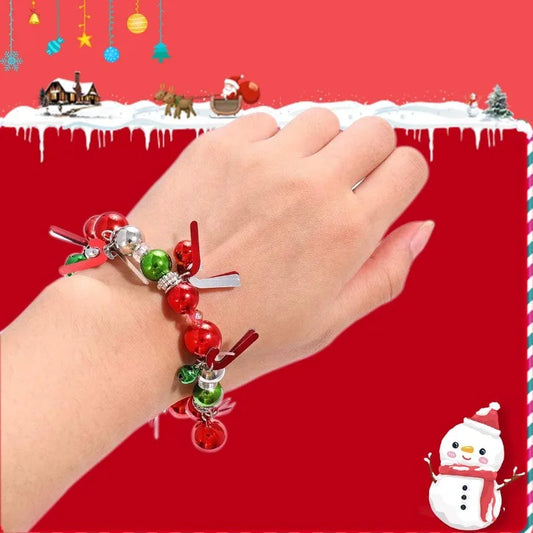 Kerst armbanden set met kralen en belletjes – feestelijke sieraden