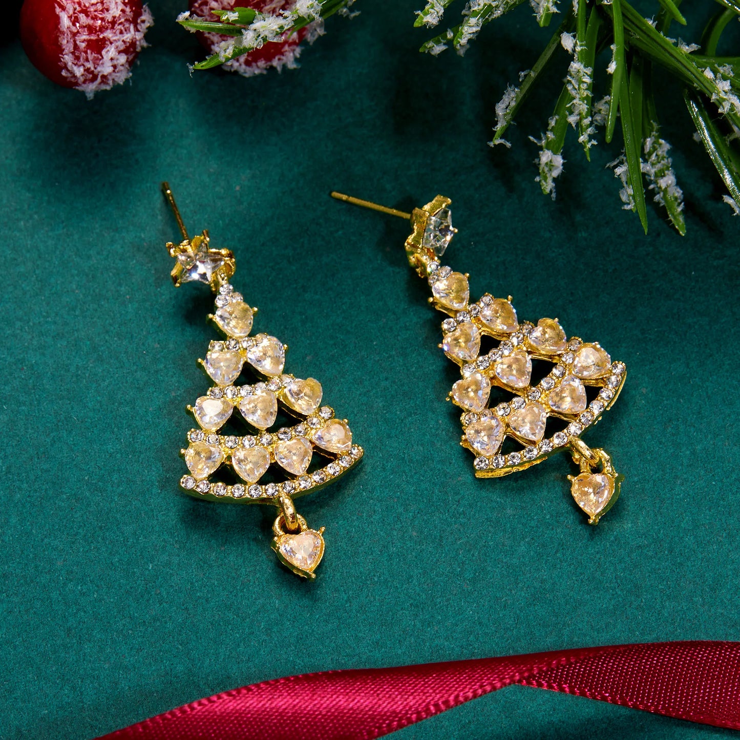 Kerst oorbellen set kerstboom met kristallen ster en zilverkleurige afwerking