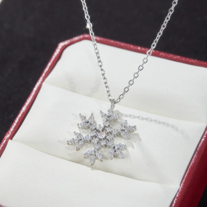 Kerst ketting met sprankelende zirkonia sneeuwvlok hanger – elegante damesaccessoire