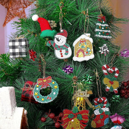 Diamond Painting Kerst Sleutelhangers 12 stuks met kristallen strass